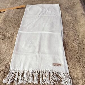 Pashmina Elegant White Scarf with Tassels